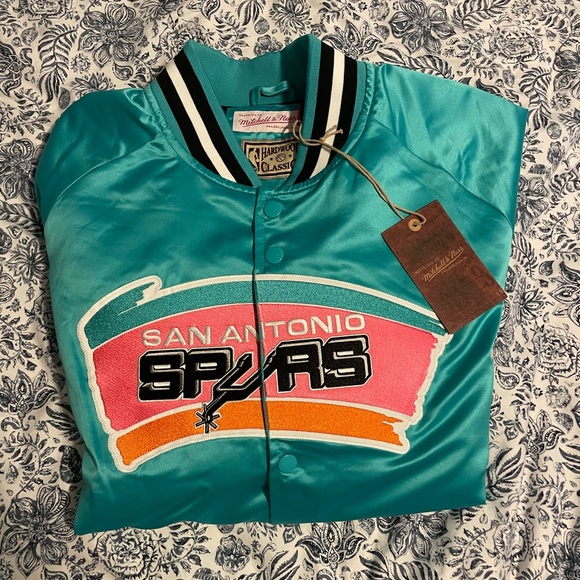 Sam Antonio Spurs Mitchell & Ness Satin Jacket - Picture 13 of 16